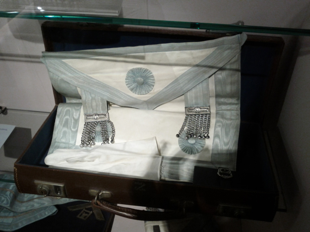 The Tassen Museum of Bags and Purses - nataliastyle